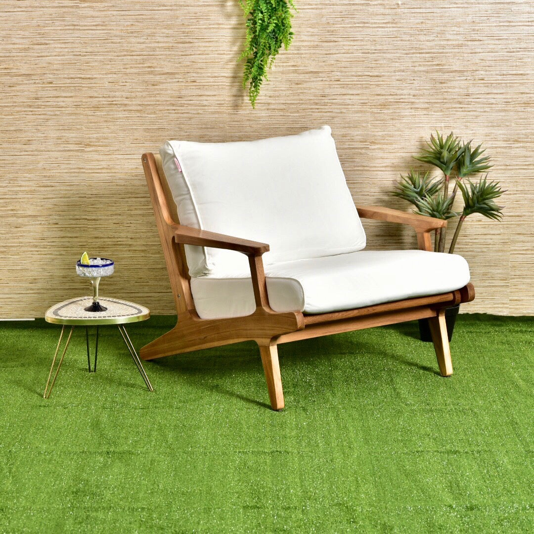 Outdoor Teak Sleek Lounge Chair