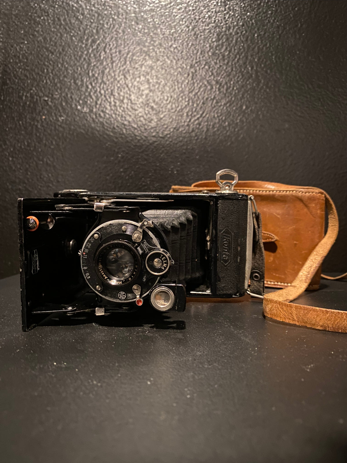 Zeiss Ikon Bellow Camera with Leather Case
