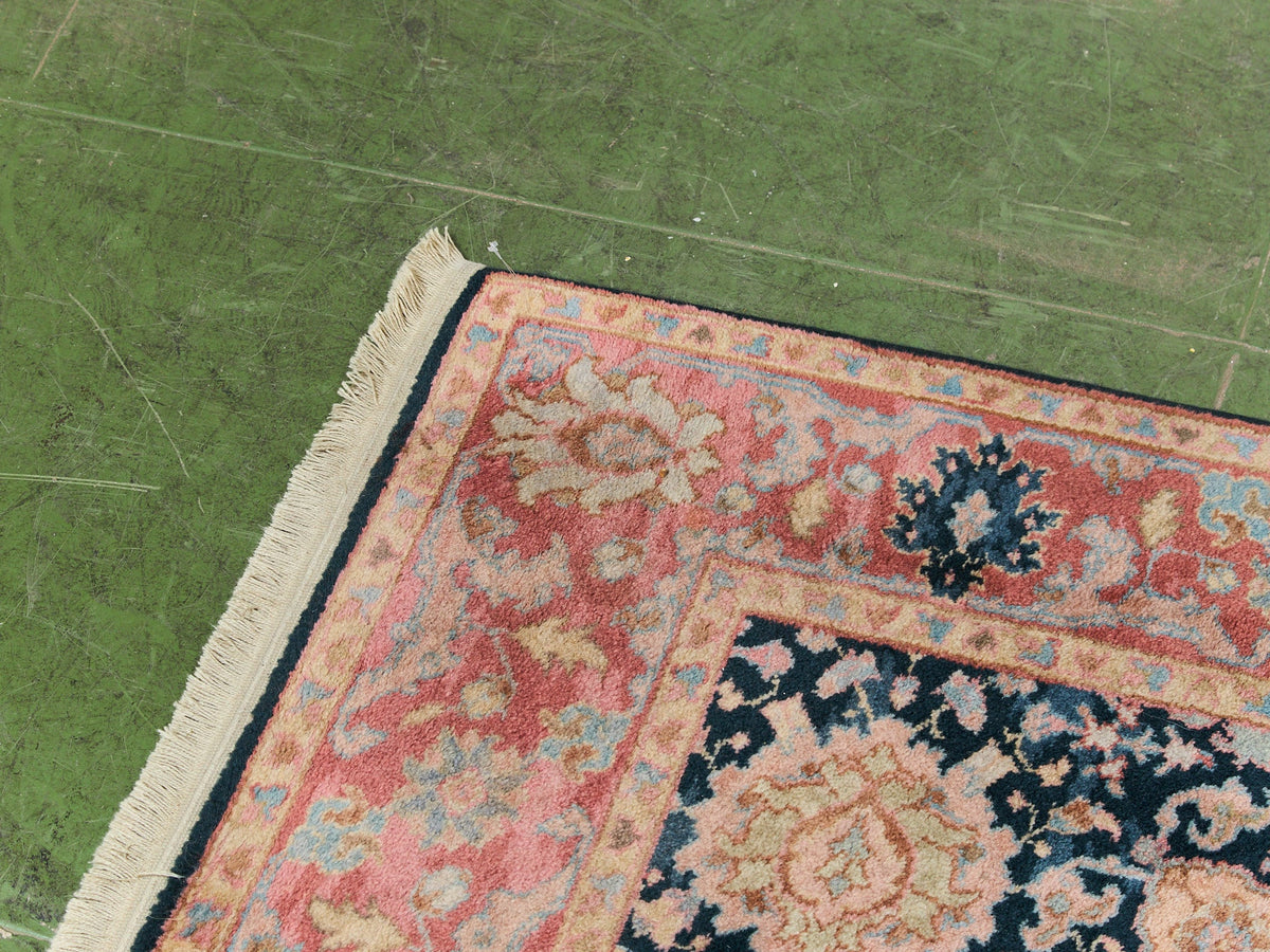 Karastan Williamsburg Kurdish Design Wool Rug