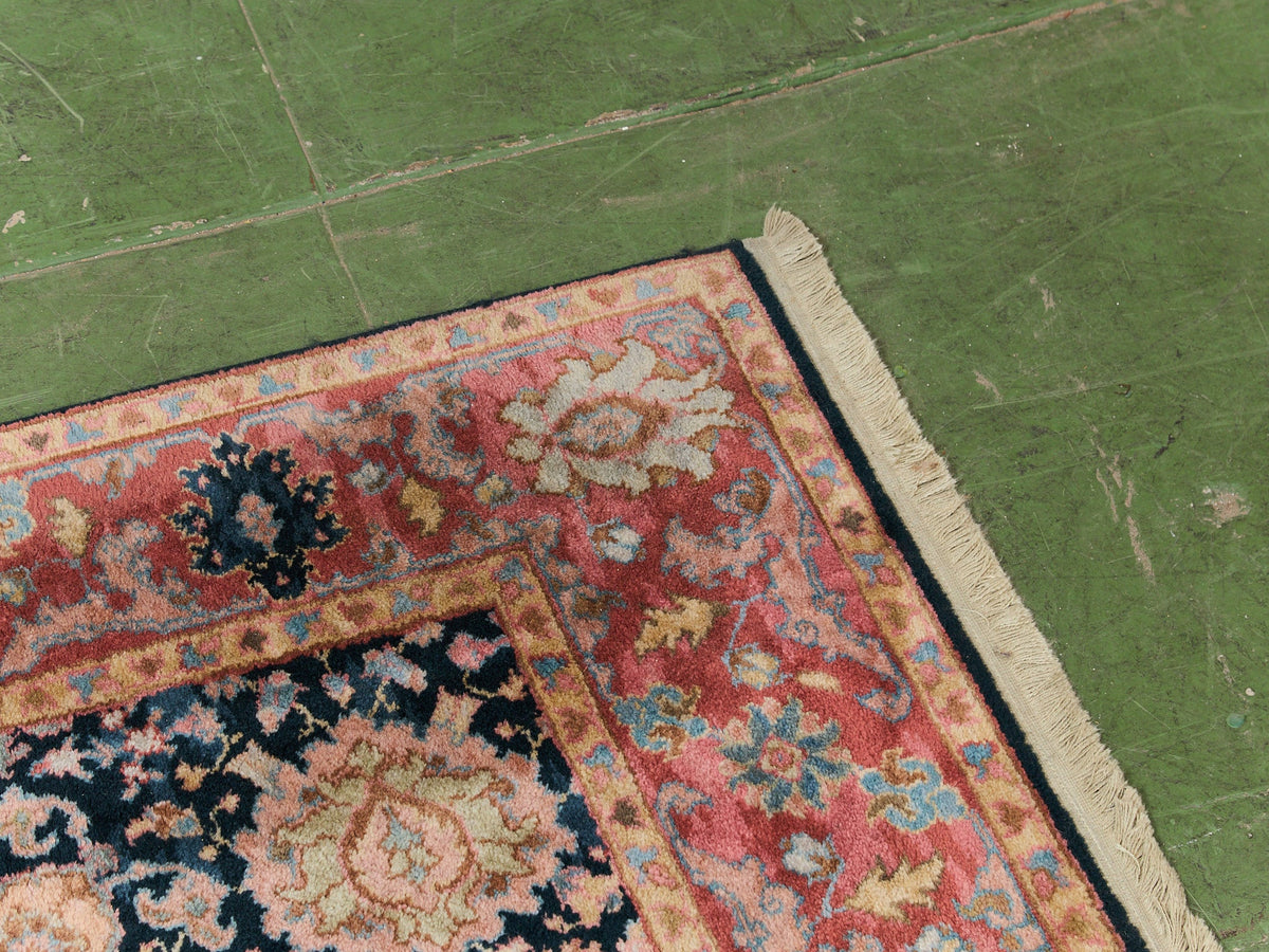 Karastan Williamsburg Kurdish Design Wool Rug