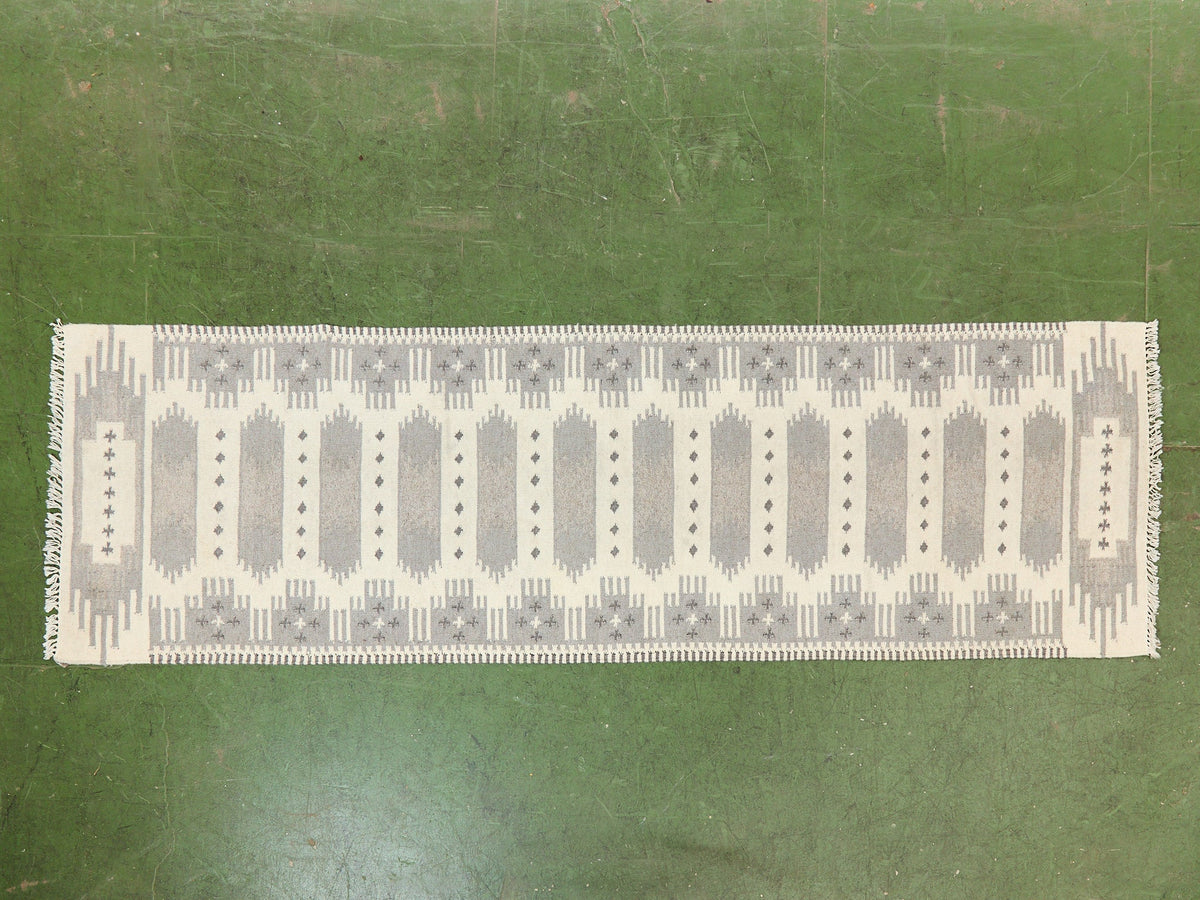 Vintage Gray Kilm Rug