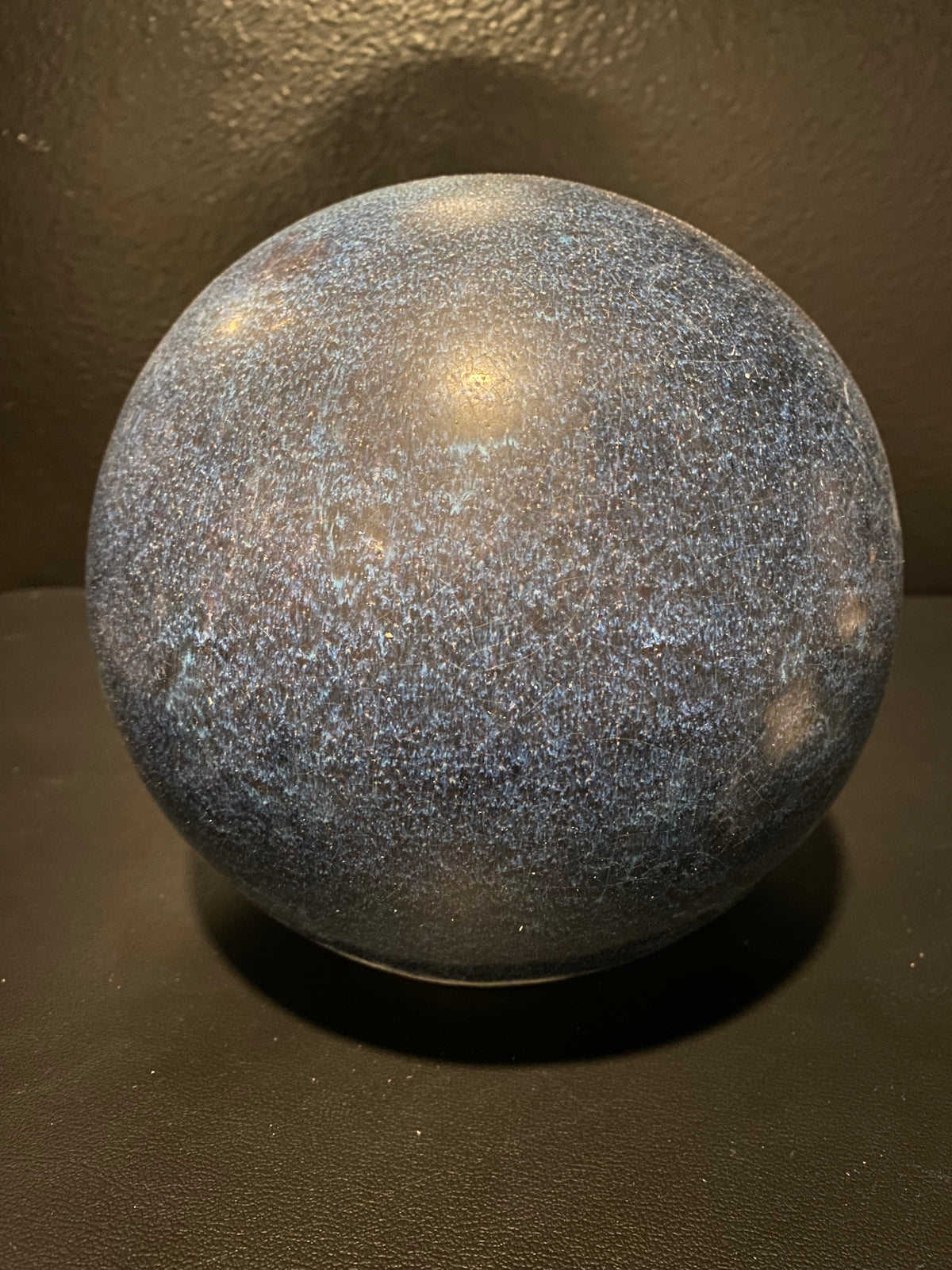 Blue Spherical Pottery