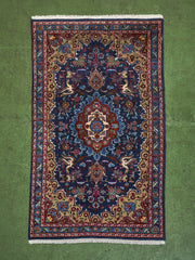 Vintage 7 ‘x 3 1/2 ‘ Rug