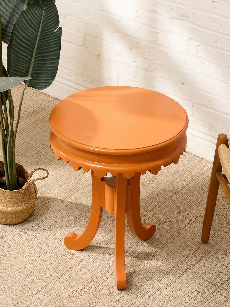 Vintage 1970s Scalloped Round Side Table in Peach