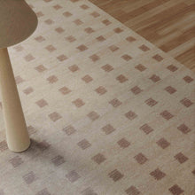 Hari Natural Hand-Tufted Rug
