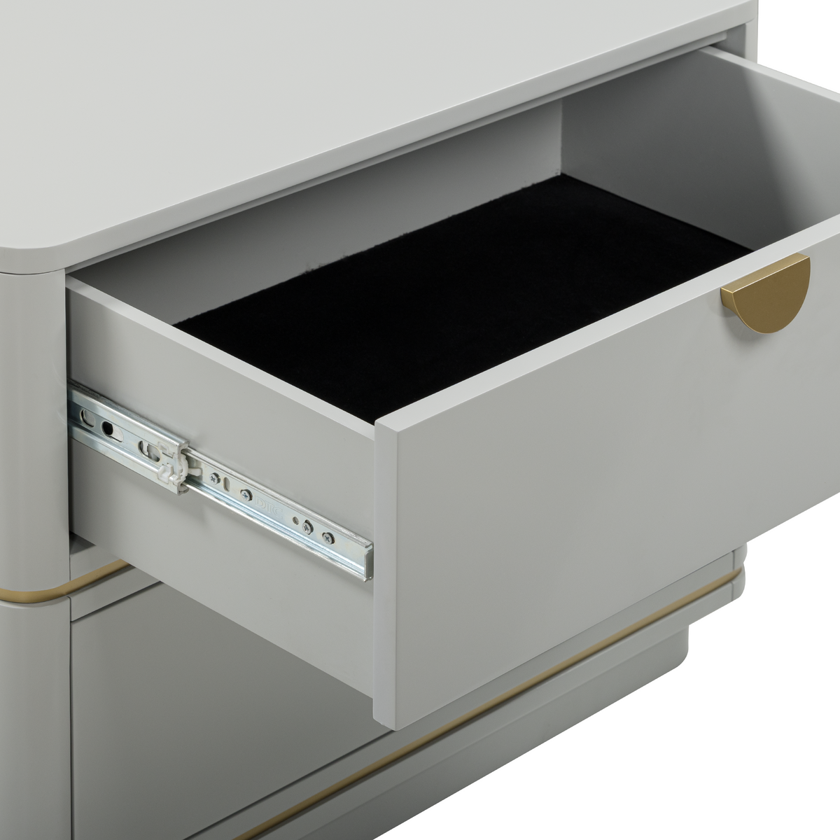 Julieta 28" 2-Drawer Nightstand